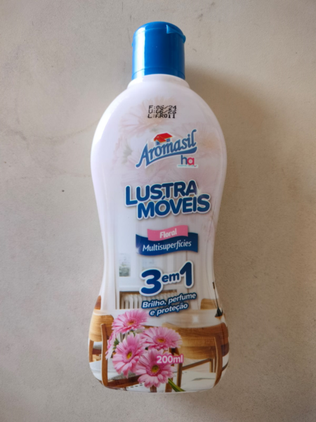 Lustra Móveis Floral 200ml Aromasil – Brilho e Proteção